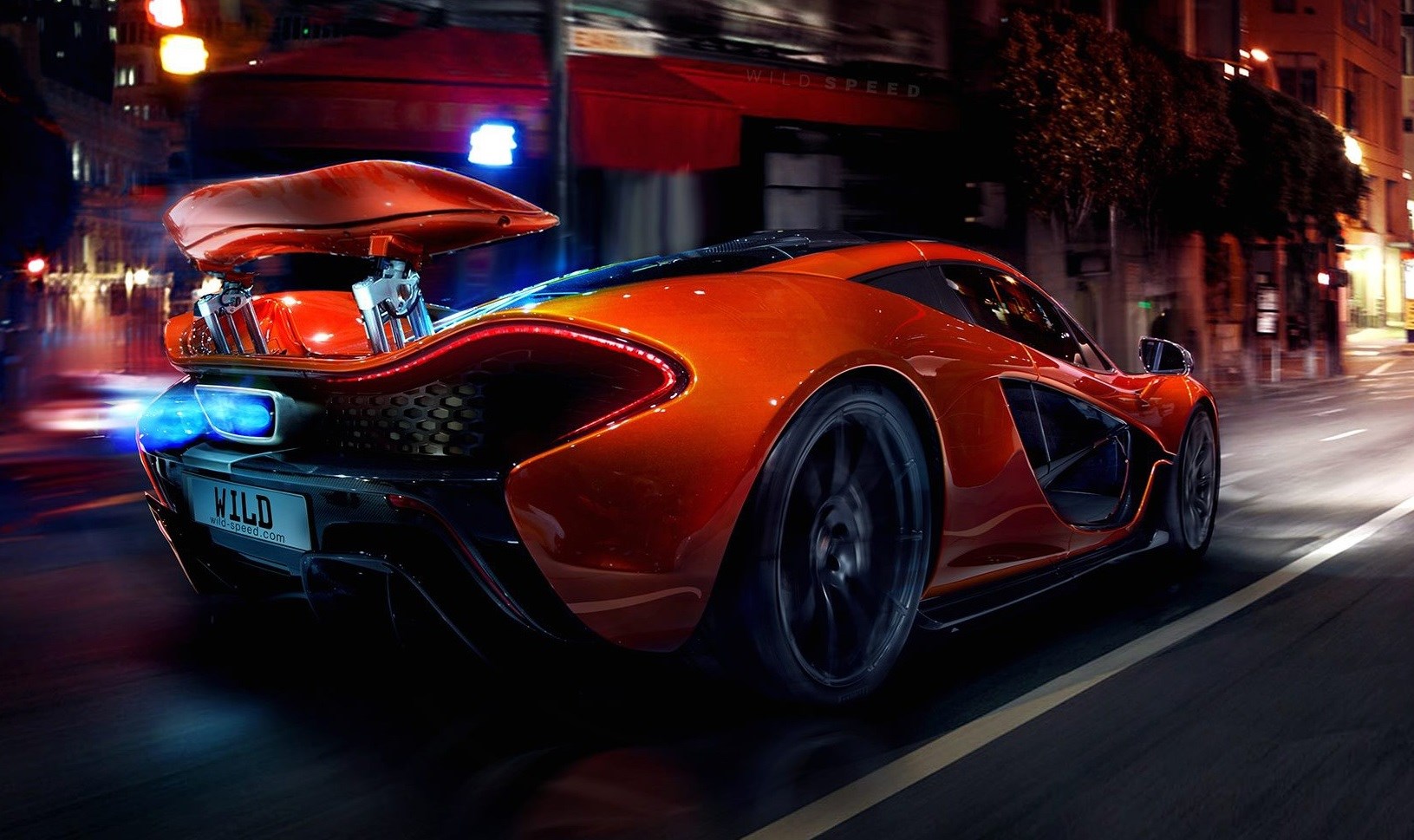 McLaren P1