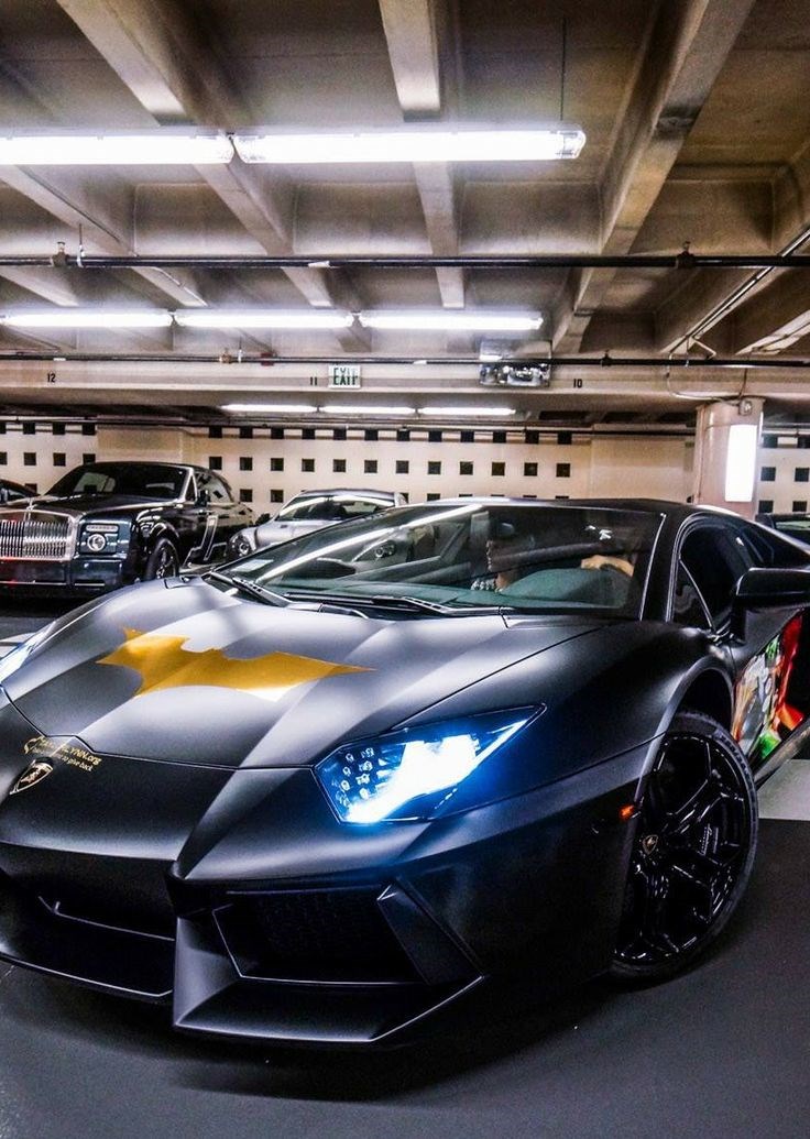 Lamborghini Bat-Aventador.
