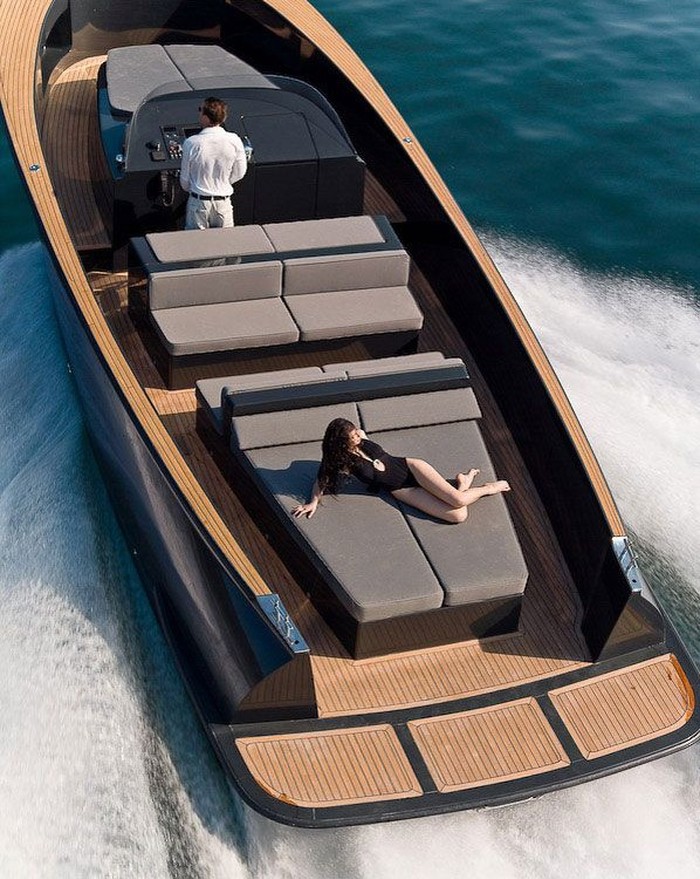 Allen Yacht.
