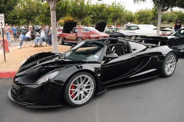 Hennessey Venom GT Spyder.