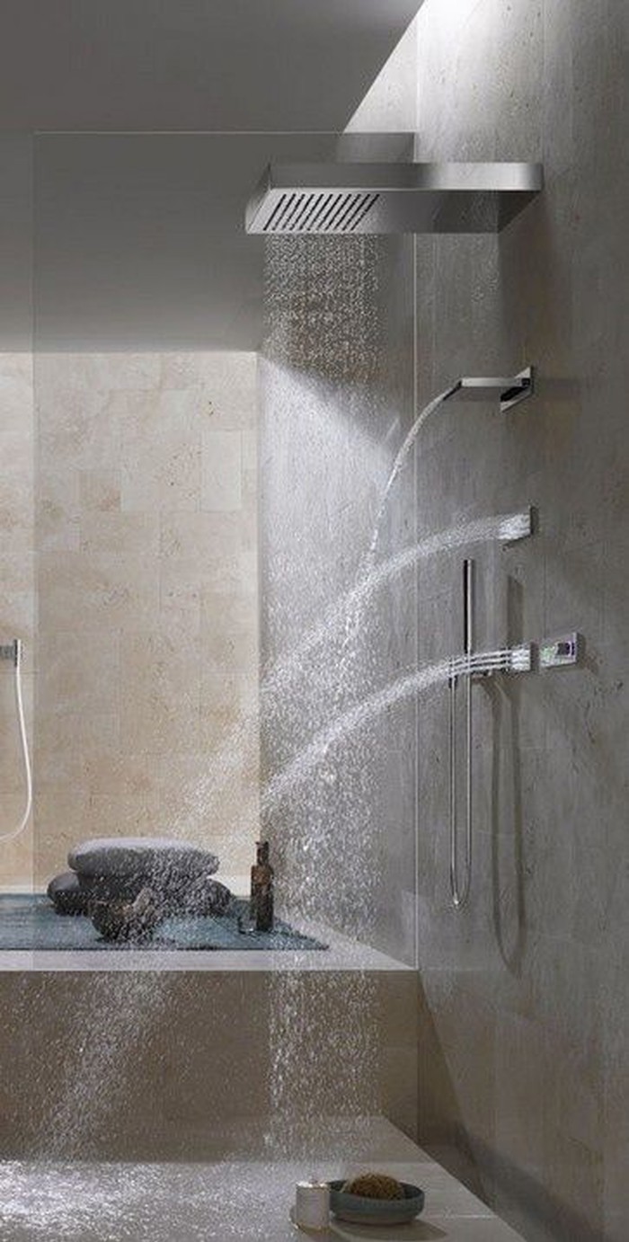 Contemporary vertical shower.