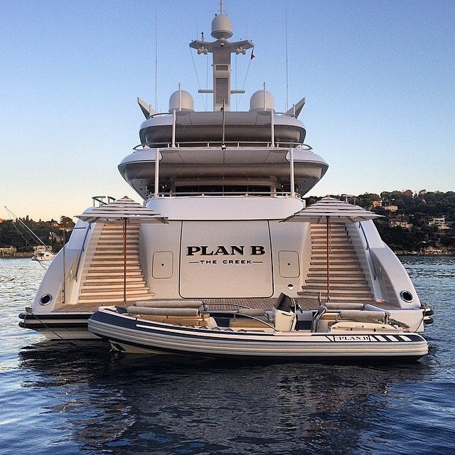 Mega Yacht 'PLAN B'.