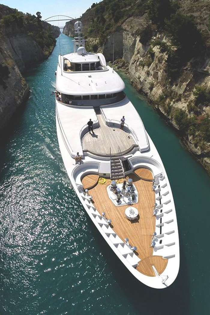 Archimedes Yacht in the Corinth Canal, Greece .
