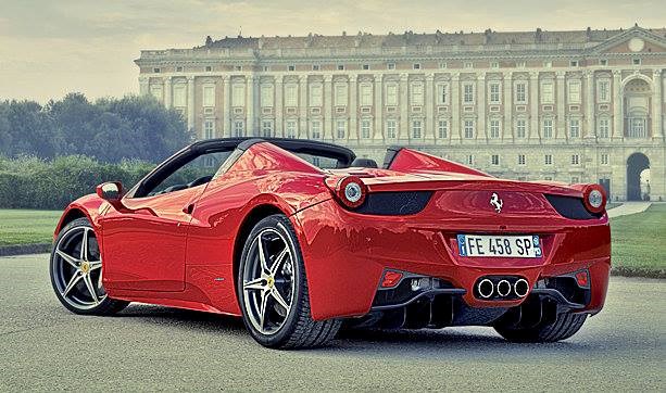 Ferrari 458 Spider.