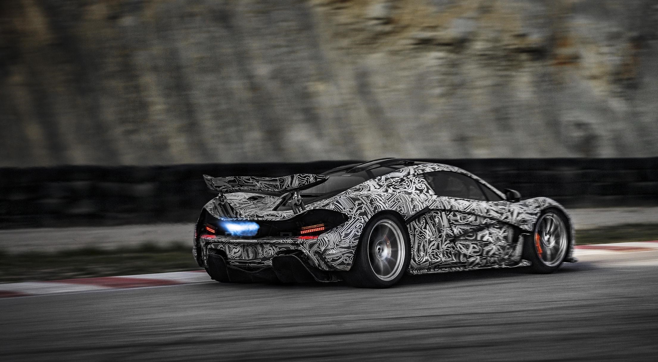 McLaren P1.