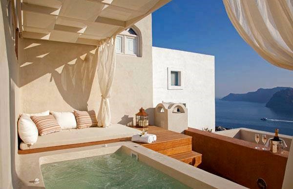 Private villa in Santorini.