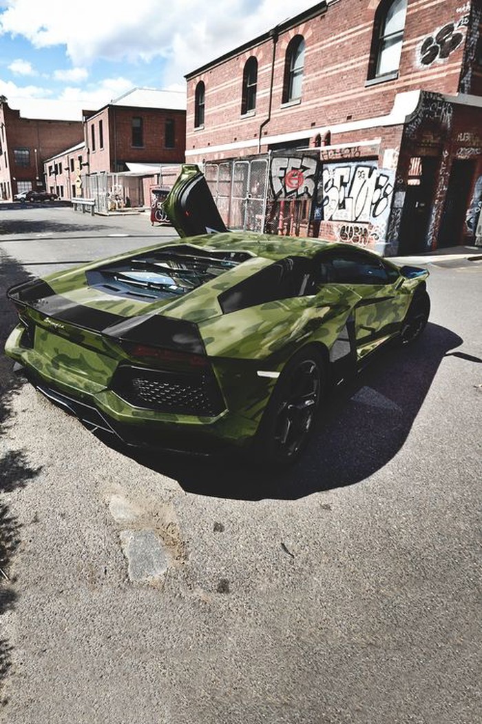 Amazing Lambo.