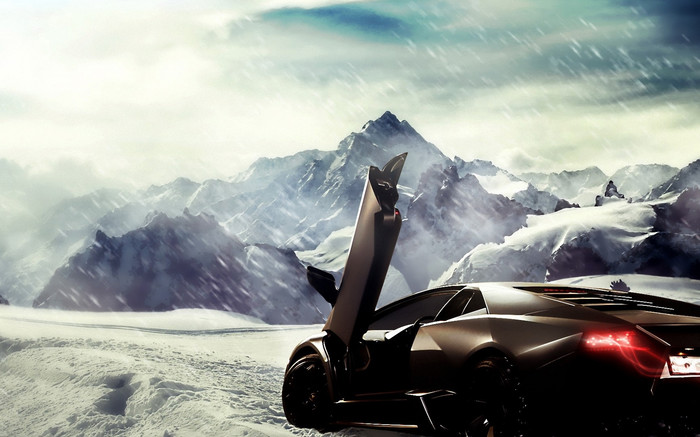 Lamborghini Reventon in a snowstorm. 