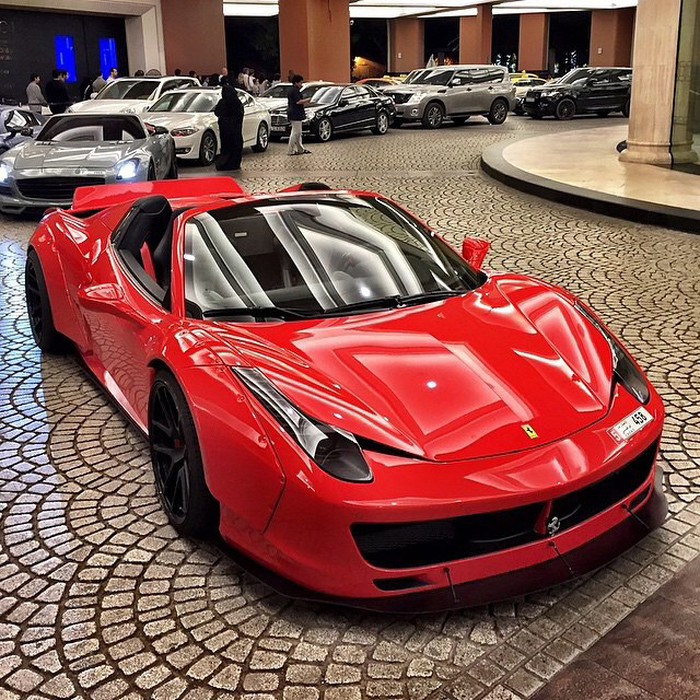 LibertyWalk 458.