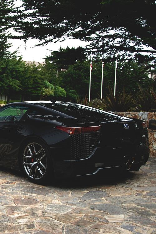 Lexus LFA.