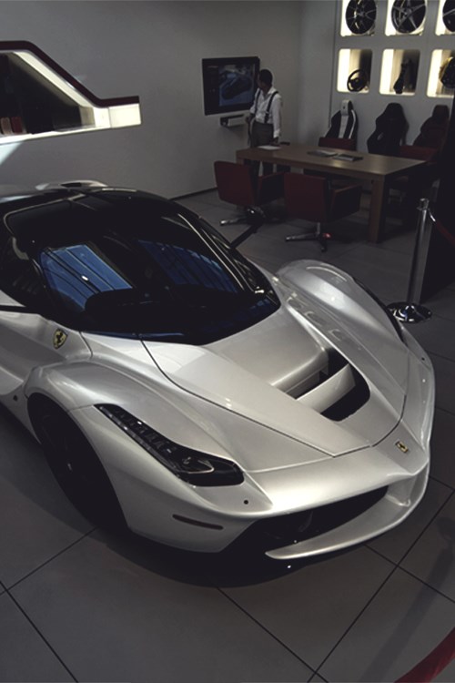 Ferrari LaFerrari.