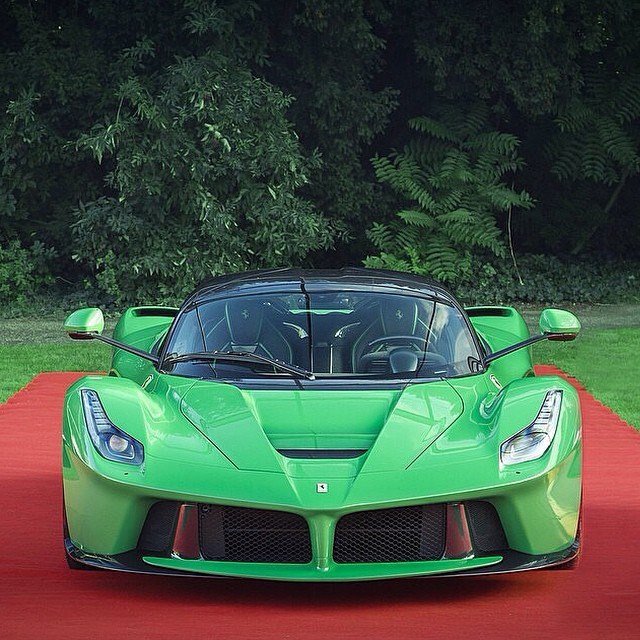 Green LaFerrari. 