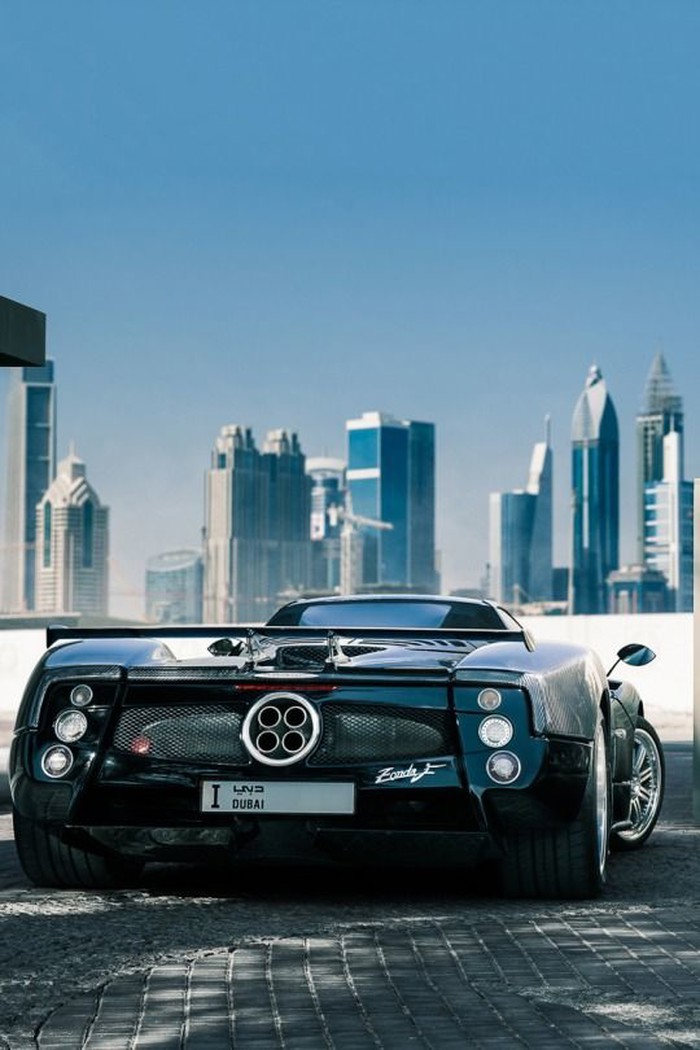 Awesome Pagani.
