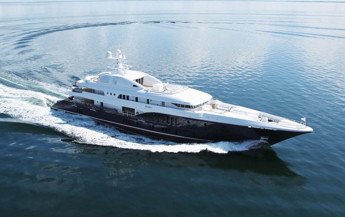 Enjoy Sailing on Sycara V Superyacht