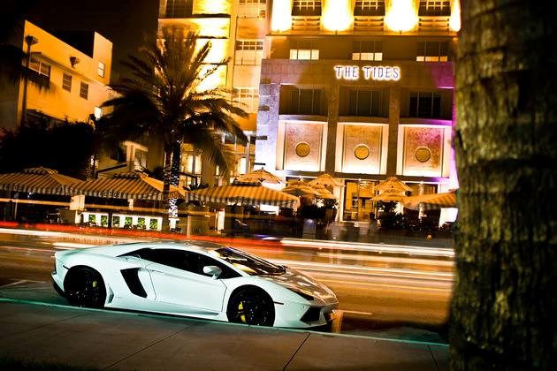 Lamborghini Aventador.