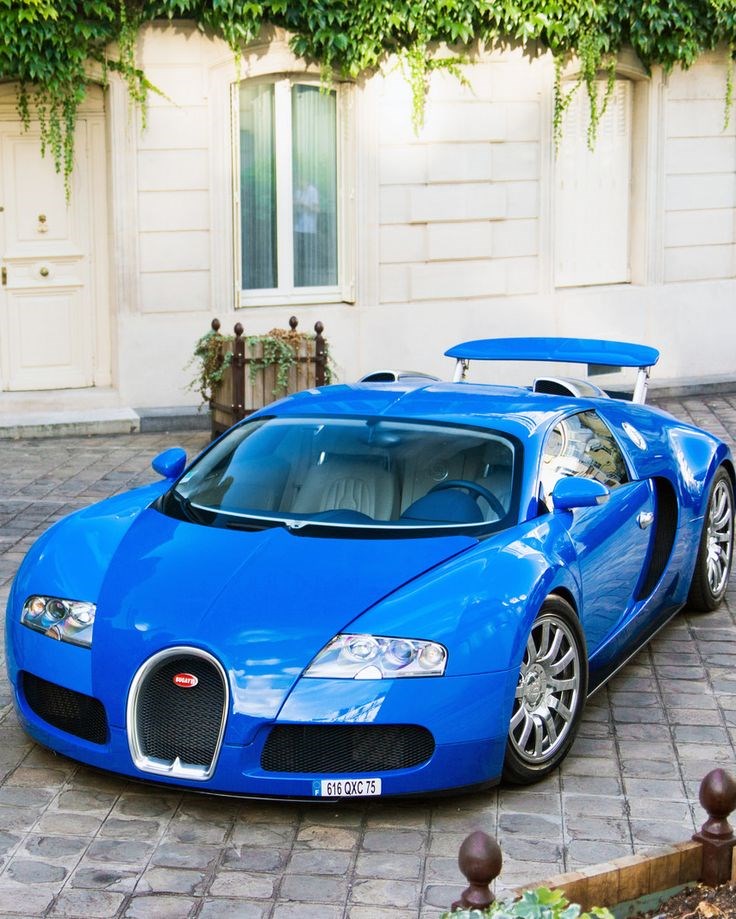 Bugatti Veyron.