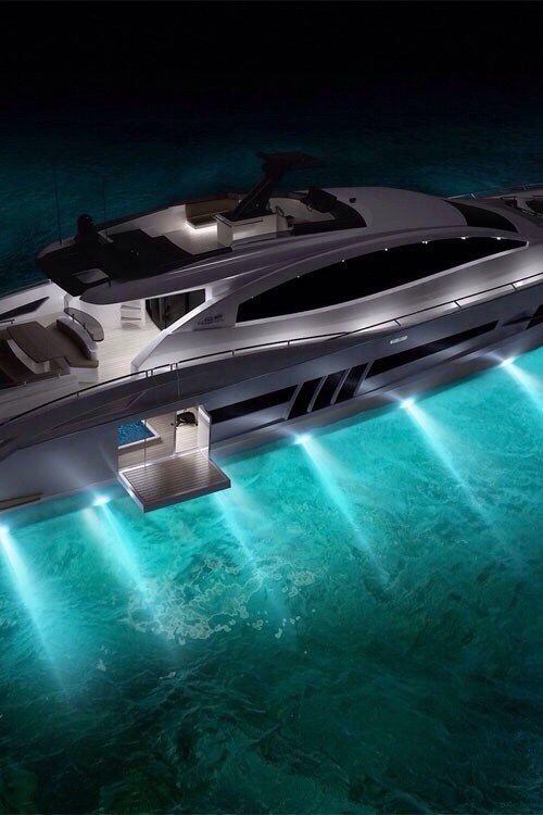 Yachts look better at night!