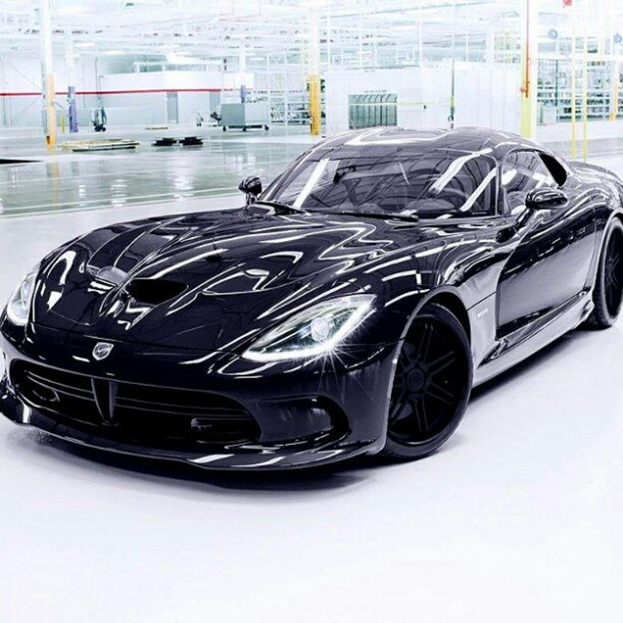 SRT Viper