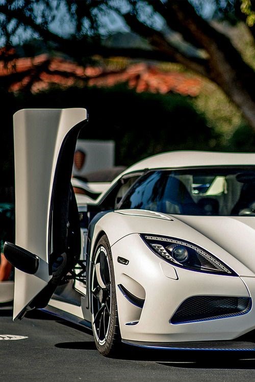 Koenigsegg Agera.