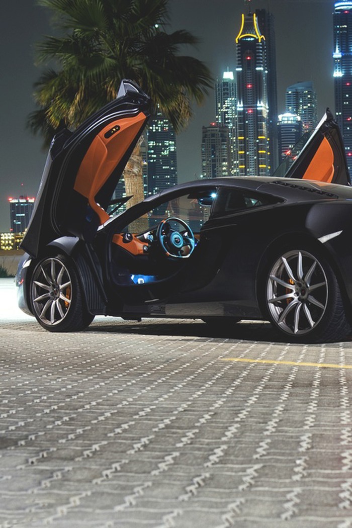 McLaren MP4-12C