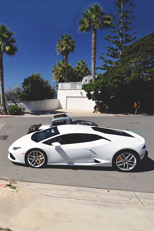 Beautiful white Lamborghini.