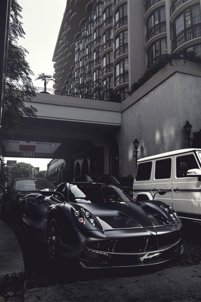 Pagani Huayra.