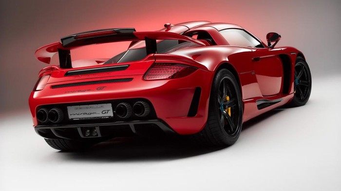 Porsche Carrera GT.