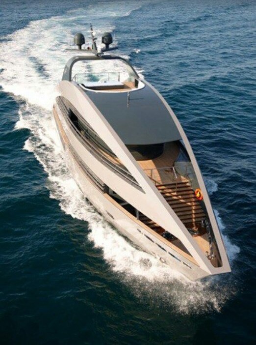 Ocean Emerald yacht.