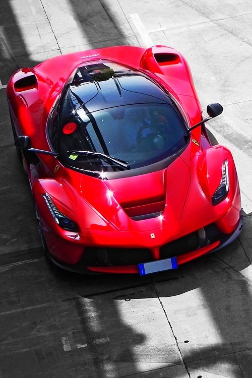 Ferrari LaFerrari.