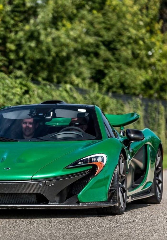 McLaren P1.