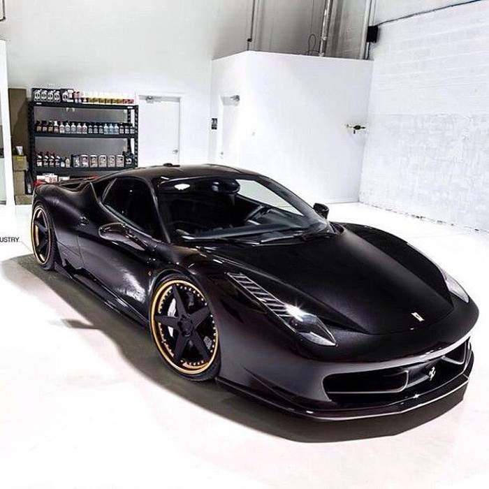 Gorgeous Ferrari.