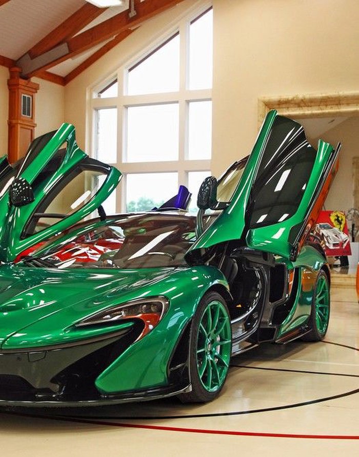 McLaren P1.