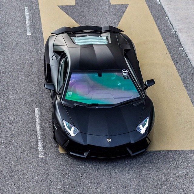 Lamborghini Aventador.