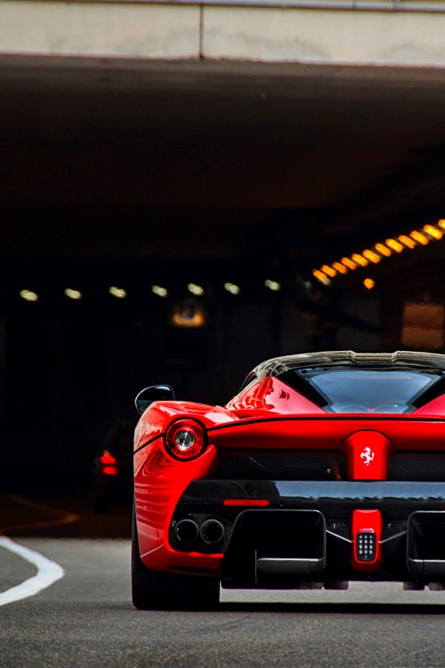 LaFerrari.