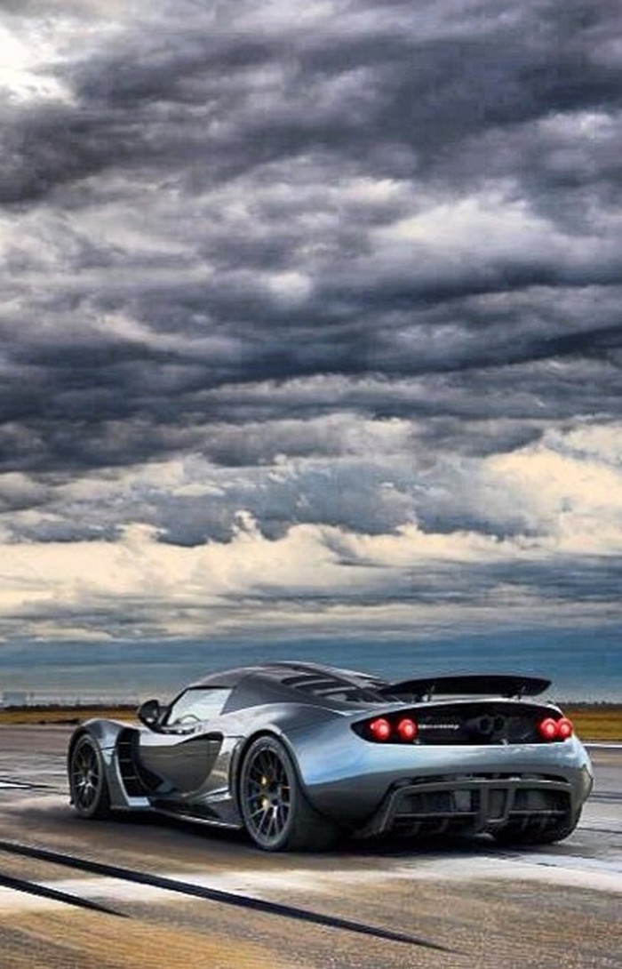 Venom GT.