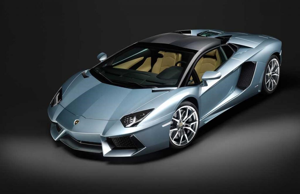 2014 Lamborghini Aventador Roadster.
