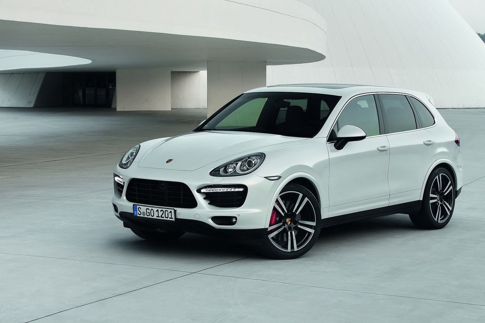 Porsche Cayenne.