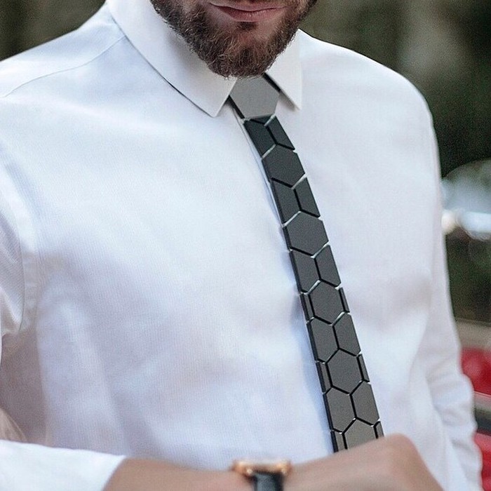 Awesome Hex tie.