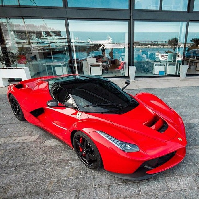 Breathtaking LaFerrari.