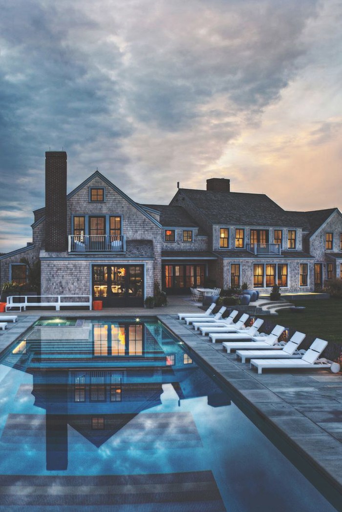 Perfect for a vacation with friends.