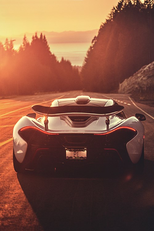 McLaren P1.