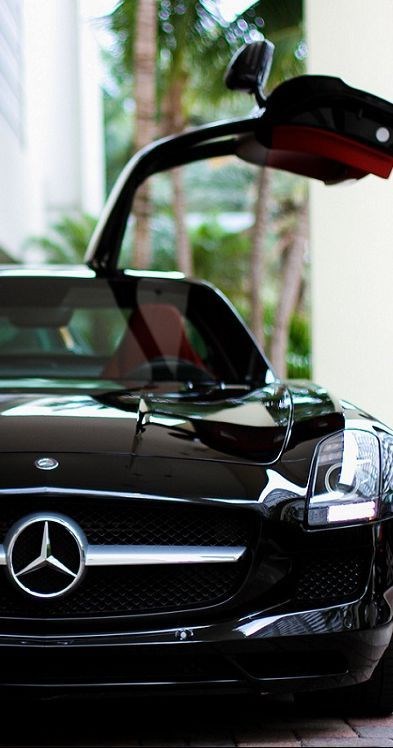 Elegant Mercedes-Benz SLS.