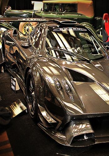 Pagani Zonda.