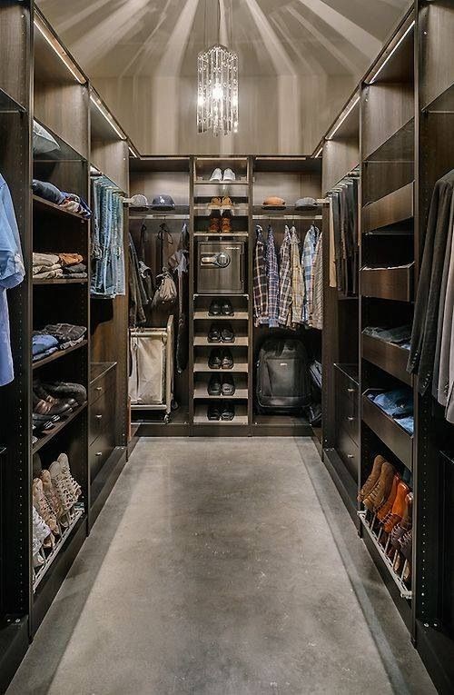 Gentleman's closet.