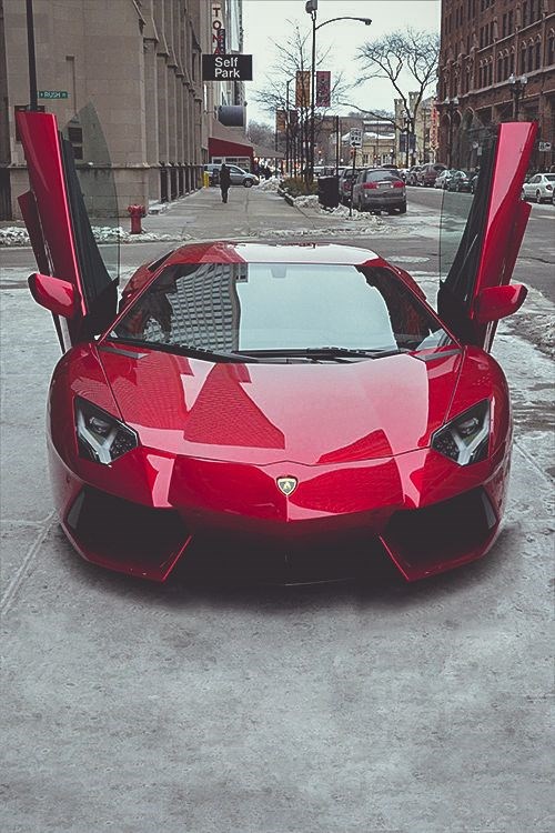 Lamborghini Aventador.