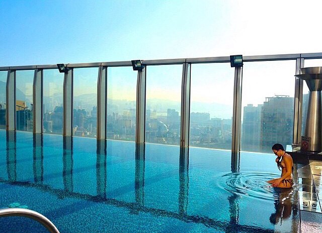 Amazing pool with a view of Hong Kong.