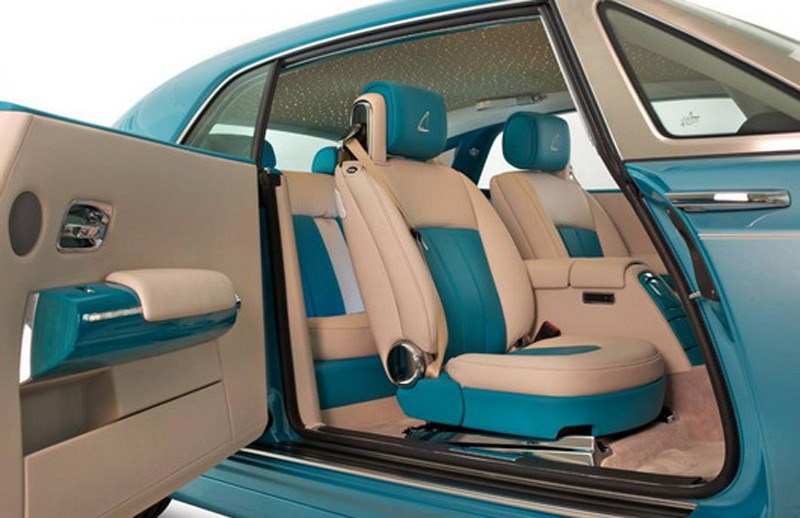 Rolls-Royce Ghawwass Phantom Coupe Special Edition interior.