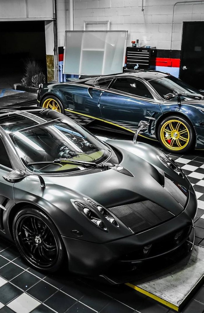 Pagani Huayra.