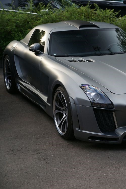 Mercedes SLS AMG.