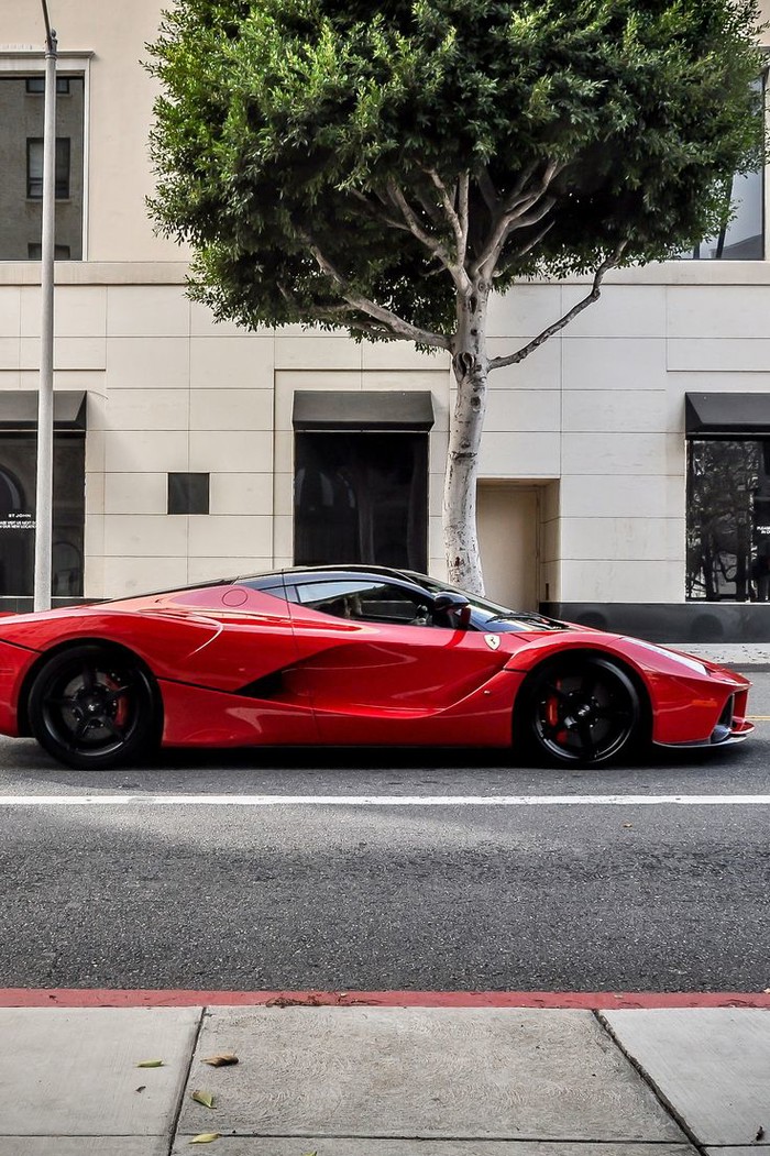 Magnificent red Ferrari.
